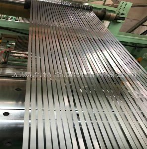 ��܈��խ��